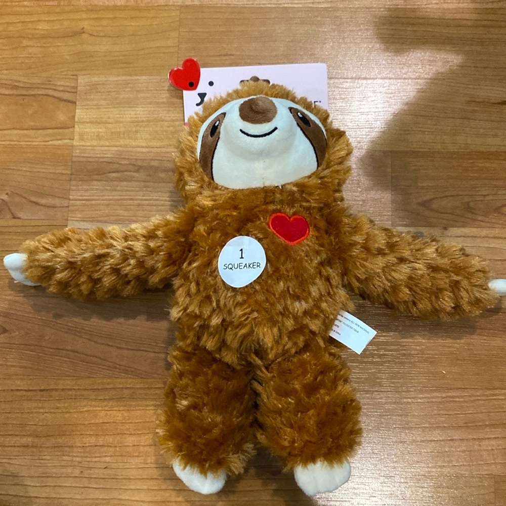 Brand New Jmle. sloth 12” With Squeaker
